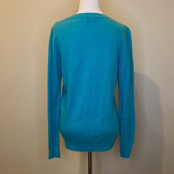 NWOT Tommy Bahama linen sweater size M, v neck, lightweight - Picture 5 of 6